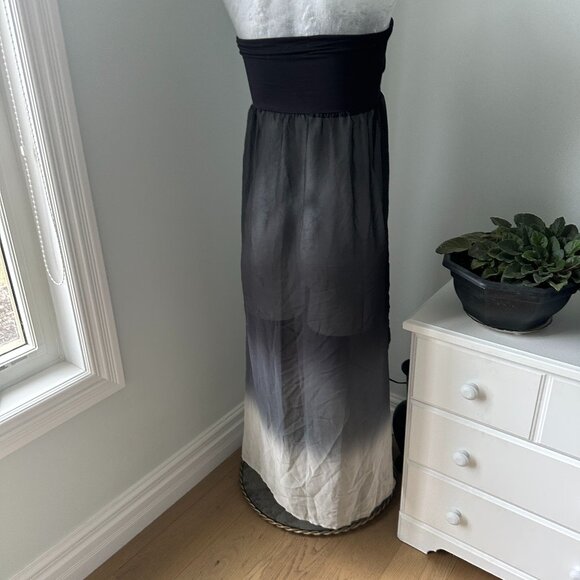 Bathing Suit Coverup - Picture 4 of 5